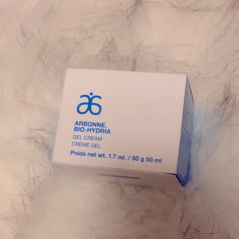 ARBONNE bio-hydria gel cream